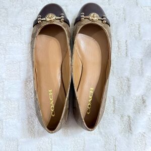 Coach Women's Tan and Brown Loafers Sz 8.5 New.